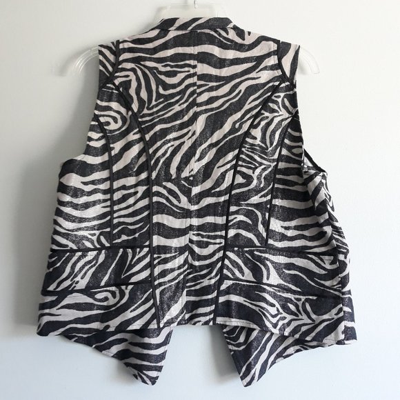 Chico's Medium Zebra Foiled Linen Blend Vest Black White Animal Print Festival - Picture 4 of 8